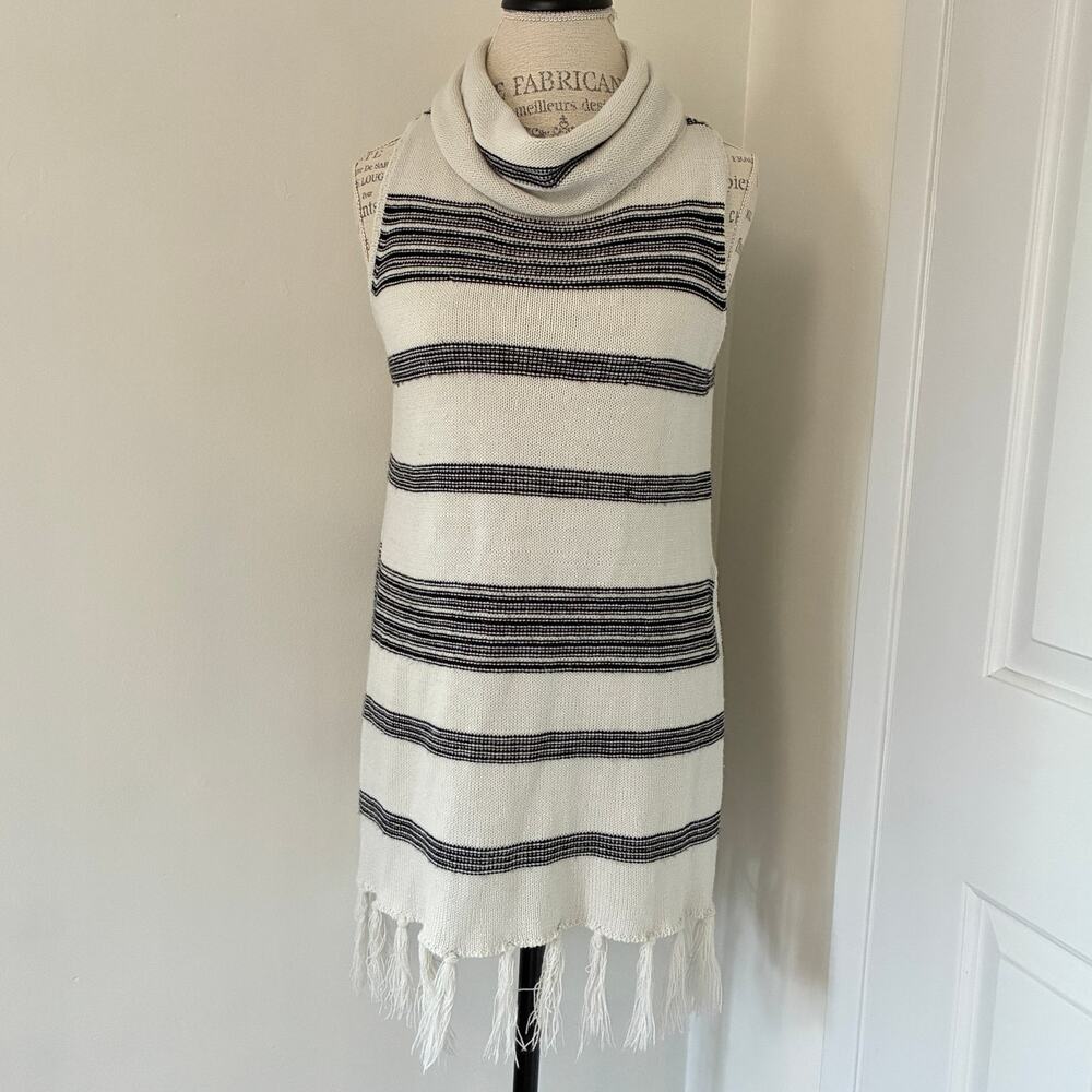 BB Dakota Fringe Tassel Sleeveless Cowl Neck Stripe Sweater Size S